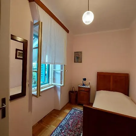 Apartment Apartments By The Sea Moscenicka Draga, Opatija - 7906 *